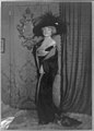 Студийный фотопортрет художницы Элис Барни, 1912 г.