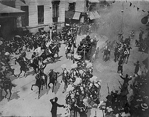 Historical photograph of seconds after the assassination attempt against king Alfonso XIII and Victoria Eugenia de Battenberg on their wedding day, May 31, 1906. The historian Manuel Suarez Cortina relates the fall of the government of the liberal Segismundo Moret with this attack, the work of the anarchist Mateo Morral, and from which the king and queen were unharmed. Anarchist attack on the King of Spain Alfonso XIII (1906).jpg