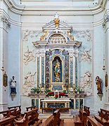 Altare della Madonna del Rosario.