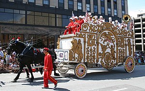 A bandwagon in the 2009 Great Circus Parade, M...