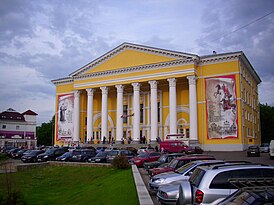 Здание РДК «Созвездие», в котором находится театр-студия «Арлекин»