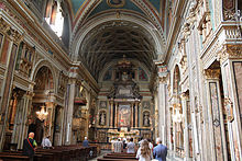 Interno della chiesa di San Carlo.