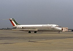 Alitalia McDonnell Douglas DC-9 in the 1957 livery