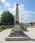 Le monument aux morts.