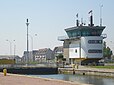 La capitainerie du port de Ouistreham dans le Calvados.