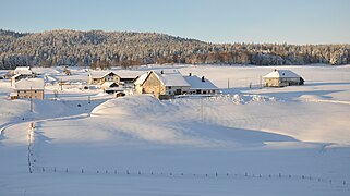 Le village sous la neige.