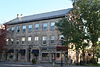 Riverside Apartments, 93 Gore St E, Perth, ON, Exterior, сентябрь 2013.JPG