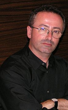 Andrew Denton (cropped).jpg