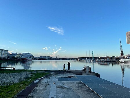 Vue des bassins à flot Bordeaux