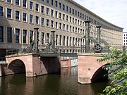 Jungfernbrücke