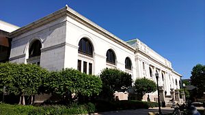 Columbus Metropolitan Library.jpg
