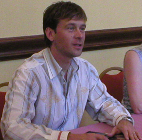 FileConnor Trinneer in 2006png