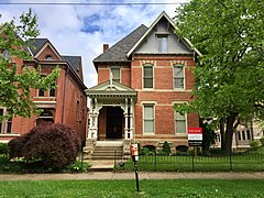 Photo of a historic Columbus house, by Warren LeMay