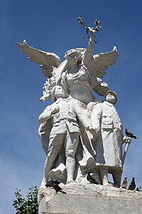 La Victoire ailée, groupe sommital du monument aux morts de la ville d'Aubagne