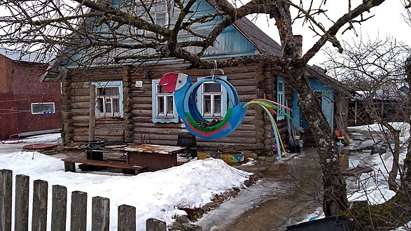 Kurovitsy village. A decorative rubber bird common to the area