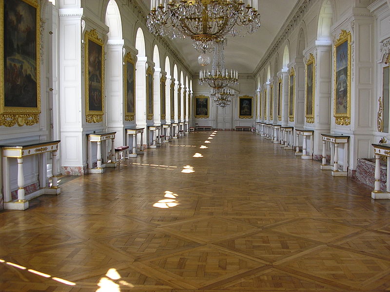 File:Salón de baile del Grand Trianon.JPG