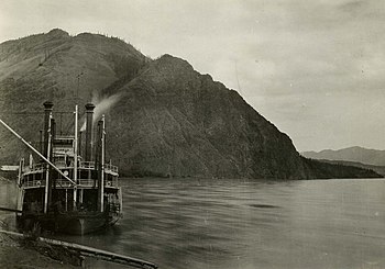 Steamer Hannah on Yukon River , at Eagle, Alaska , circa 1900.