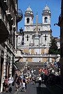 Piazza di Spagna, Sallustiano obelisk against background of the Church of the Santissima Trinità dei Monti. Rom