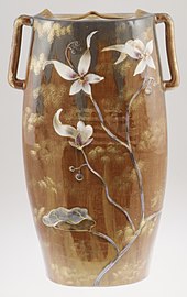 Glazed earthenware vase (Metropolitan Museum) (1885)