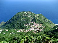 Vista do Scenery com Windwardside ao fundo.