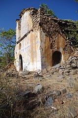 Разрушената црква