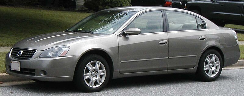 File:2005 Nissan Altima.jpg