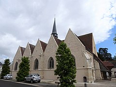 Bas-côté nord à cinq pignons.