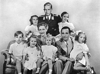 Joseph Goebbels, his wife Magda, and their six children. Standing in the back is Goebbels' stepson, Harald Quandt, the sole family member to survive the war.