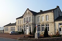 La mairie-école de Cussy-en-Morvan.