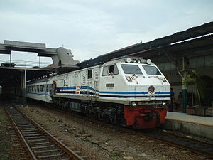U20C Locomotive Idle at Semarang Tawang Statio...