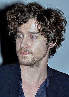 Julien Doré 2010 2.jpg