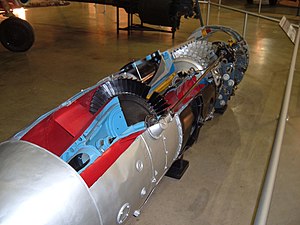 Vue éclatée du Jumo 004B au musée national de l'U.S. Air Force, à Wright-Patterson AFB, Ohio.