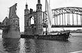 Vytinė passing the Queen Luise Bridge