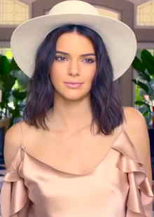 Kendall Jenner w leće 2019