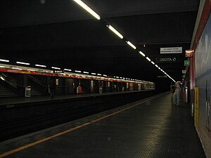 Milan Subway Amendola.jpg