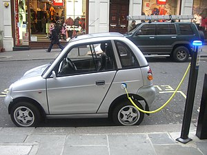 English: A Reva i/G-Wiz charging in London, be...