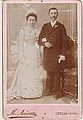 Младоженците Василики Вога и Панделис Кондулис, Солун, 1898 г., фото Михаил Лиондас