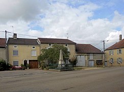 Monument aux morts.