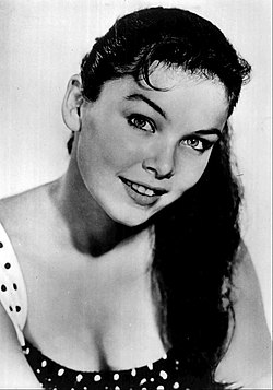 Yvonne Craig 1960.
