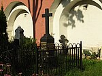 Захоронения с надгробием П.В. Серебряковой (ум. 1906), Е.А. Серебряковой (1844–1906), Д.А. Серебрякова (1835–1909), Г.Г. Музалевского (1887–1953) и С.Д. Музалевской