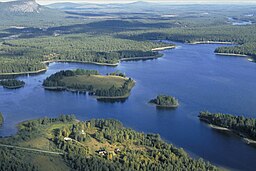 Norra delen av Nedre Gautsträsket vid Bräskafors och Laisälvens mynning.