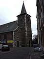 Iglesia Saint-Remi. Torre del siglo XVI - edificio edificado en 1775