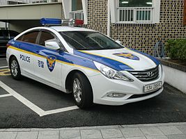 поліцейський автомобіль Південноï Кореї