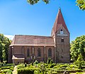 Kirche mit umgebenden Friedhof