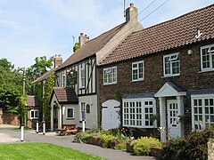 Kirklington Village - geograph.org.uk - 1319553.jpg