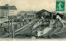 http://upload.wikimedia.org/wikipedia/commons/thumb/c/cd/LL_452_-_LYON_-_Int%C3%A9rieur_de_la_Gare_de_Perrache.JPG/220px-LL_452_-_LYON_-_Int%C3%A9rieur_de_la_Gare_de_Perrache.JPG