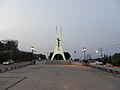 Plaza Monumento Cristo de La Paz con iluminación