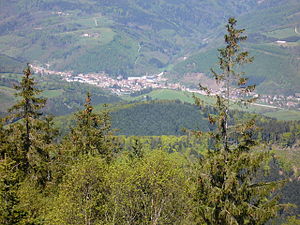 Vue sur le village de Sainte Croix-aux-Mines depuis Taennchel