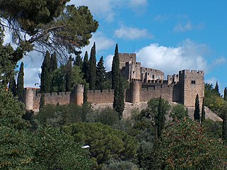 The alambor at Tomar Castle, a novelty brought to Portugal from the Holy Land by the Knights Templar.