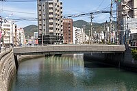 万橋